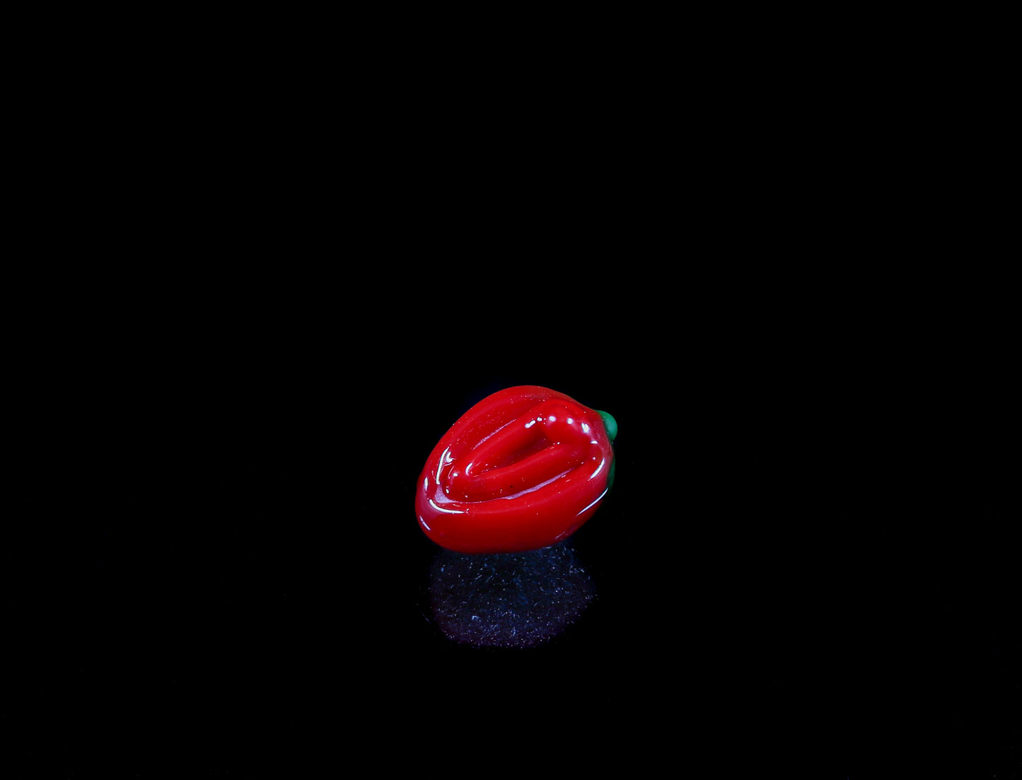 Cynthia DeMatteo "Strawberry Vulva" Pearl